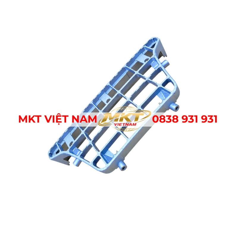 bậc lên xuống xe tải Hino 500 4.5-16 tấn