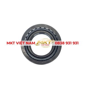 Bi may ơ sau Isuzu NQR tại MKT