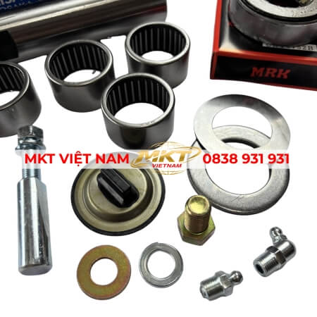Bốt lái Isuzu FRR RH MRK Nhật Bản