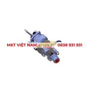 cần số Hino 500 lắp trong cabin
