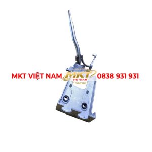 cần số Hino 500 lắp trong cabin