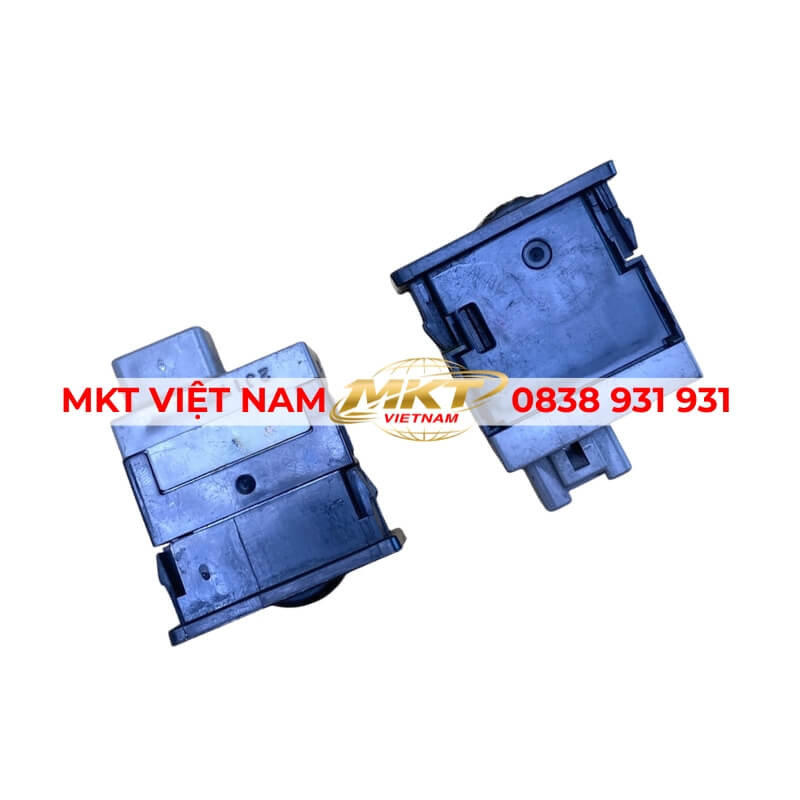 công tắc điều khiển đèn thay thế cho Hino 500 Series 4.5-16 tấn