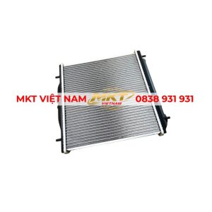 két nước Hino 300 lắp trên hệ thống làm mát
