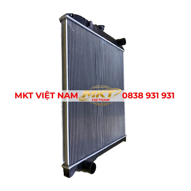 két nước làm mát Hino 500 15 tấn