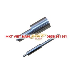 kim phun Hino 500 lắp trên nắp máy động cơ