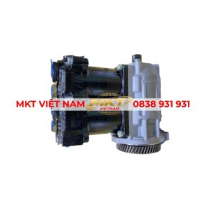 máy nén khí Hino 500 lắp trên thân động cơ