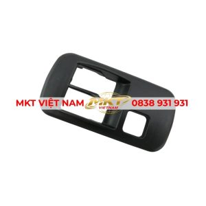 ốp công tắc lên kính Hino 500 mã 84810-E0040C