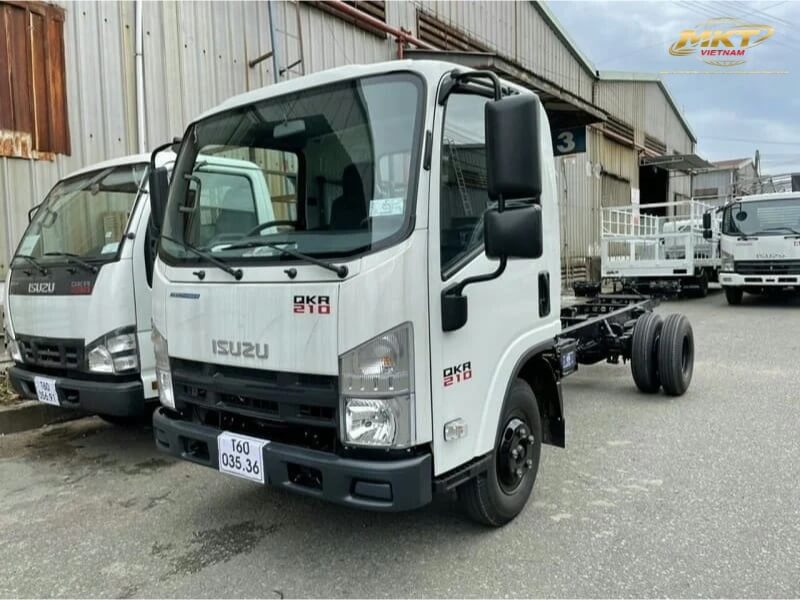 Các loại gương chiếu hậu xe tải phổ biến hiện nay