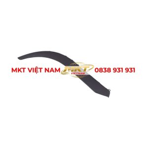 chi tiết ốp trang trí vè chắn bùn Hino 700 MG14-04-006-LH