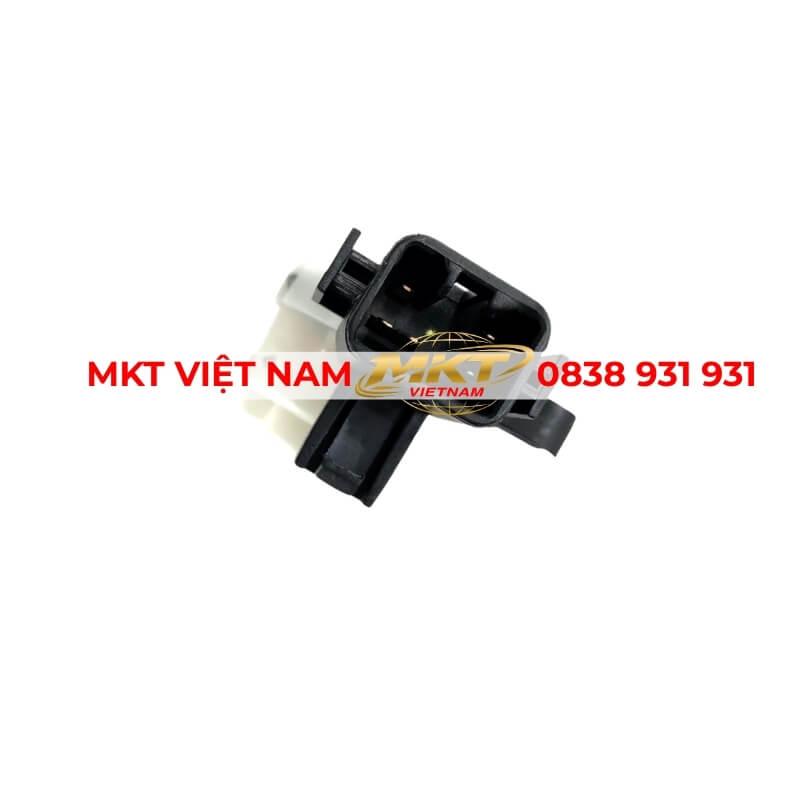 công tắc máy Hino 700 mã S8456-01050