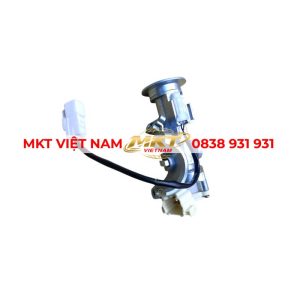 công tắc máy lắp trên xe tải hino 300 dutro