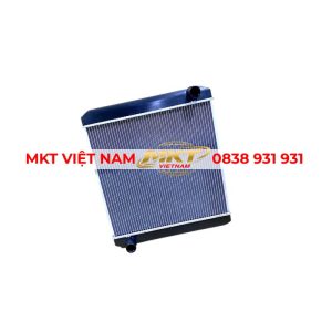két nước làm mát hino 300 3.5 tấn