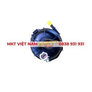 lọc nhiên liệu hino 300 lắp trên đường nhiên liệu