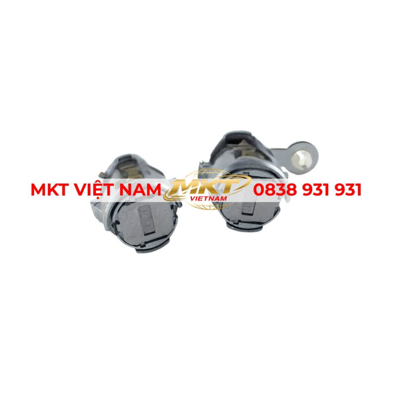 ổ khóa cửa lắp trên xe tải hino 300 dutro