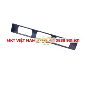 ốp trang trí cản trước xe tải Hino 700 17-40 tấn