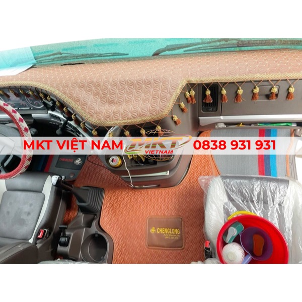 Thảm taplo xe tải Hino